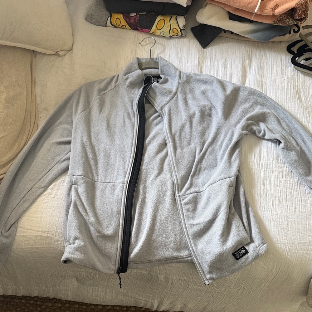 Mountain Hardwear Light Gray Jacket